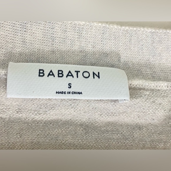 Babaton Merino Wool Cropped Cardigan Woman’s Small Beige Button Front V Neck - Picture 5 of 10